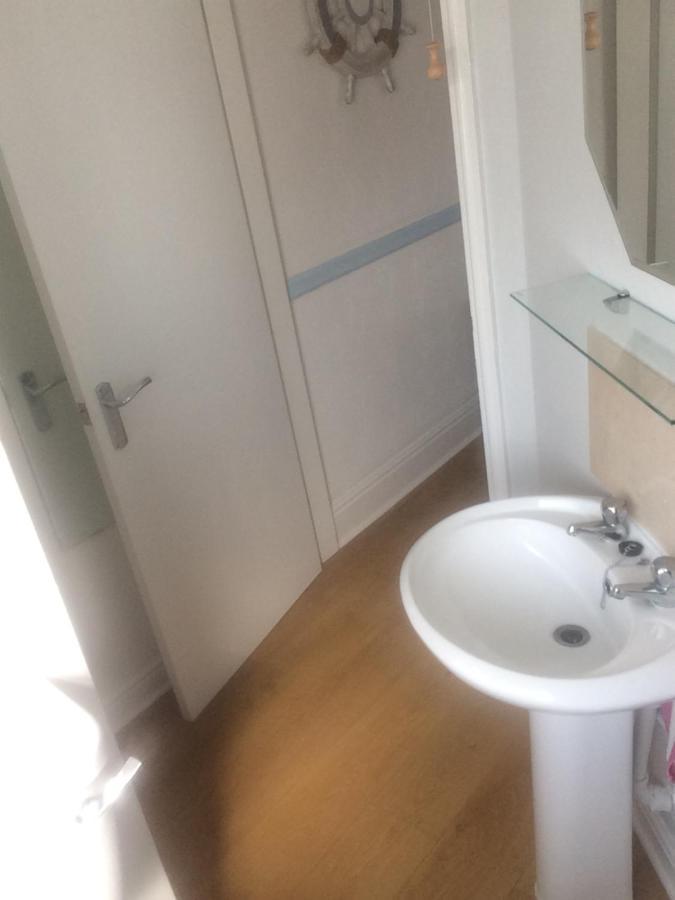 Lovely Little Flat By The Sea In Cleethorpes Bagian luar foto